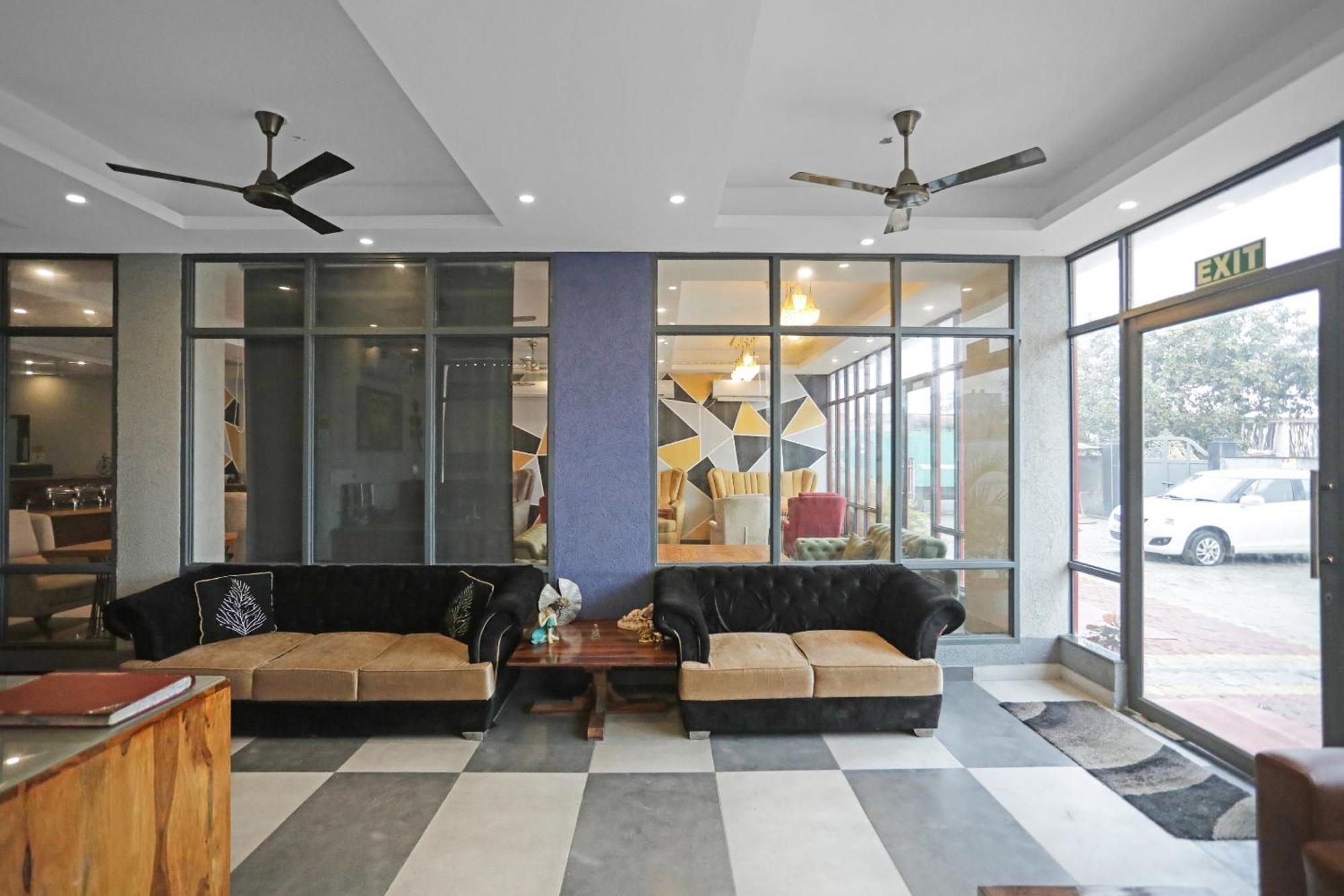 Hotel O Heart Beat Hotel Greater Noida Exterior photo